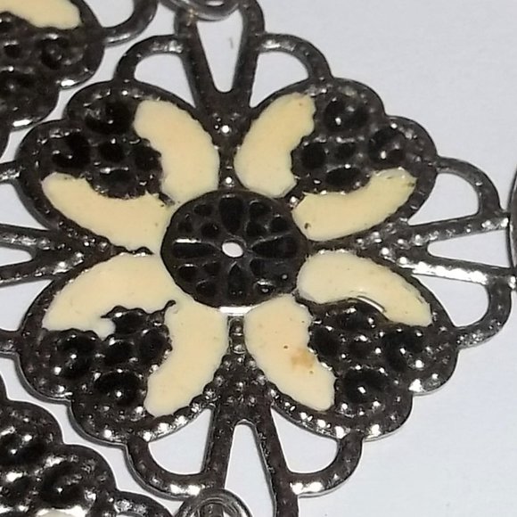 Statement Earrings Silver and Yellow Flower Floral Boho Style Jewelry Drop A340 - Picture 7 of 7